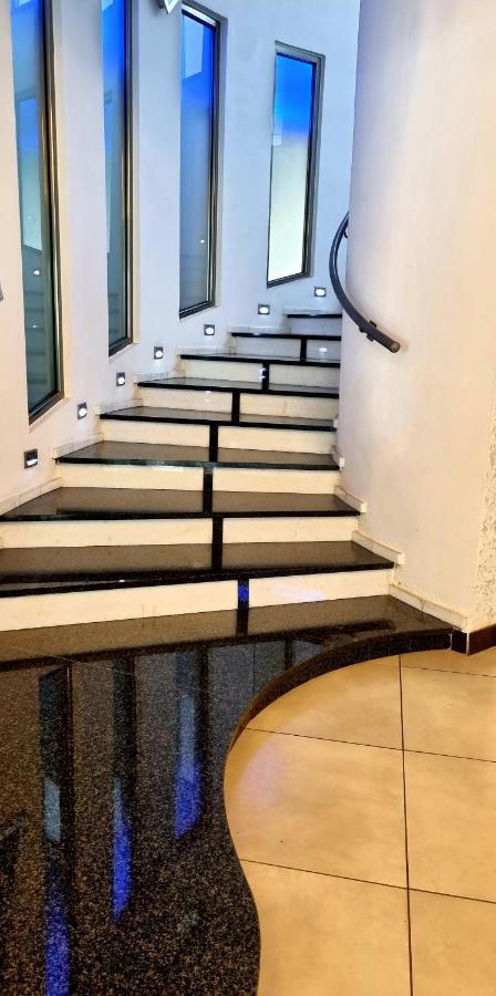Hotel Insteia Polla Ngoại thất bức ảnh
