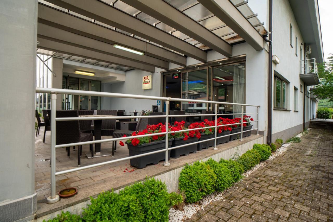 Hotel Insteia Polla Ngoại thất bức ảnh