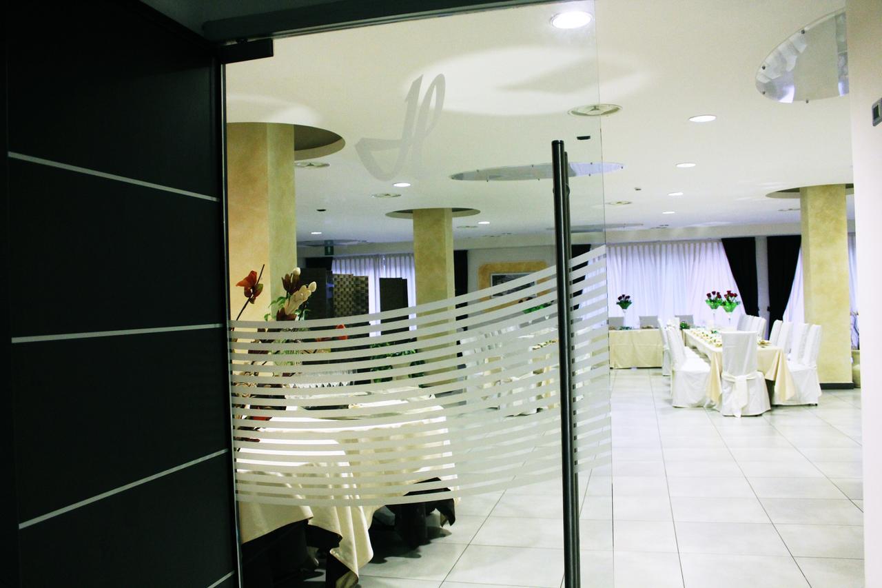 Hotel Insteia Polla Ngoại thất bức ảnh